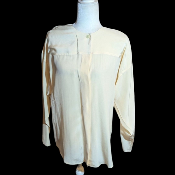 Vtg Ellen Tracy 100% Silk Cream Button Up Long Sleeve Blouse - Picture 1 of 8